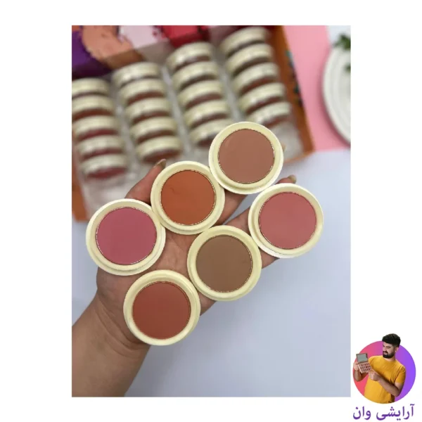 caricature-matte-blush-2