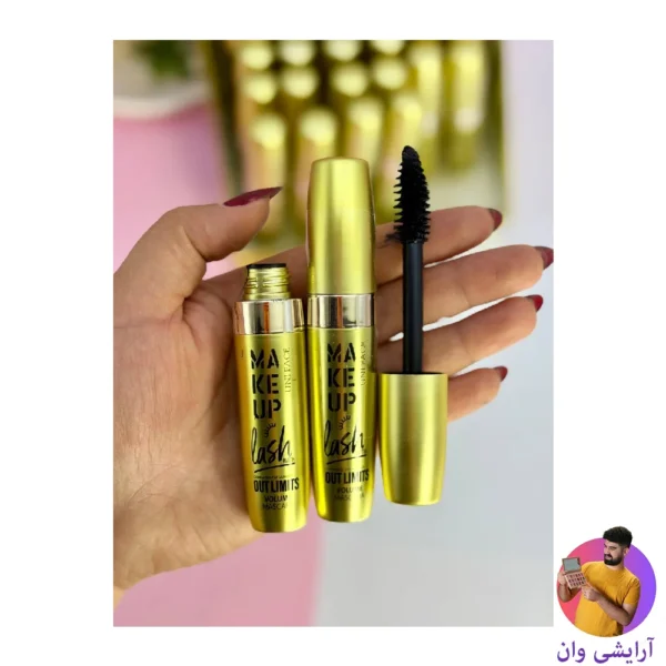 makeup-hair-mascara-2