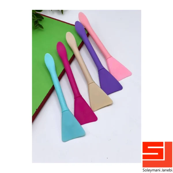 pastel-face-mask-brush-2