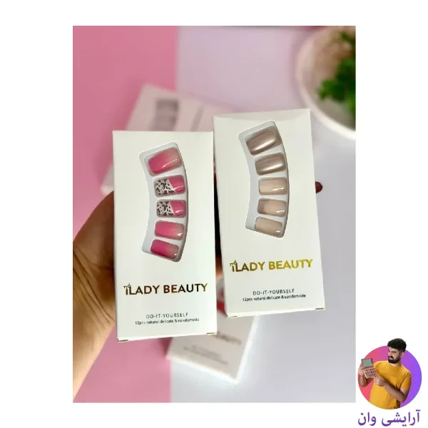 lady-beauty-artificial-nails-2