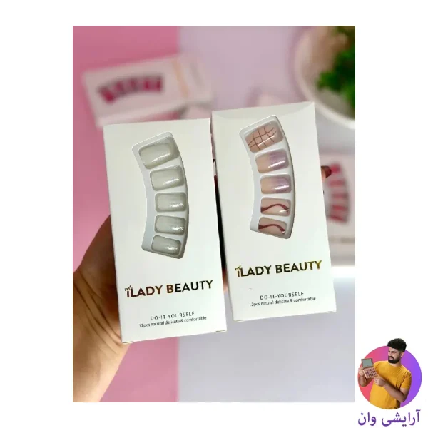 lady-beauty-artificial-nails-3
